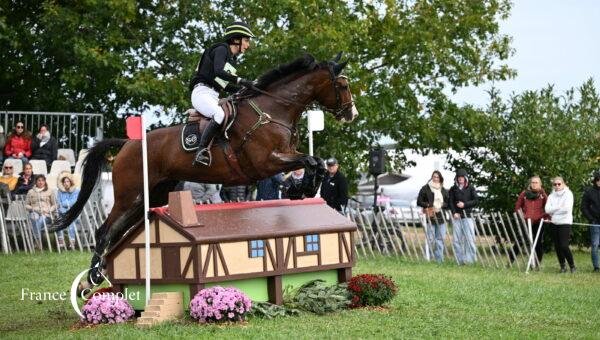 Rencontre avec Laura Thévenin, cavalière du gagnant de la Finale des 7 ans Amateur